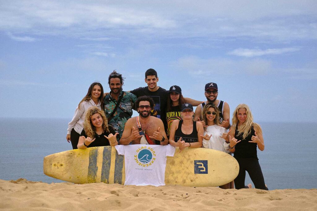 Olas Surf Camp Imsouane: die Stimmung, die Wellen, das Erlebnis 1 Das Team des Olas Surf Camp in Imsouane, Marokko